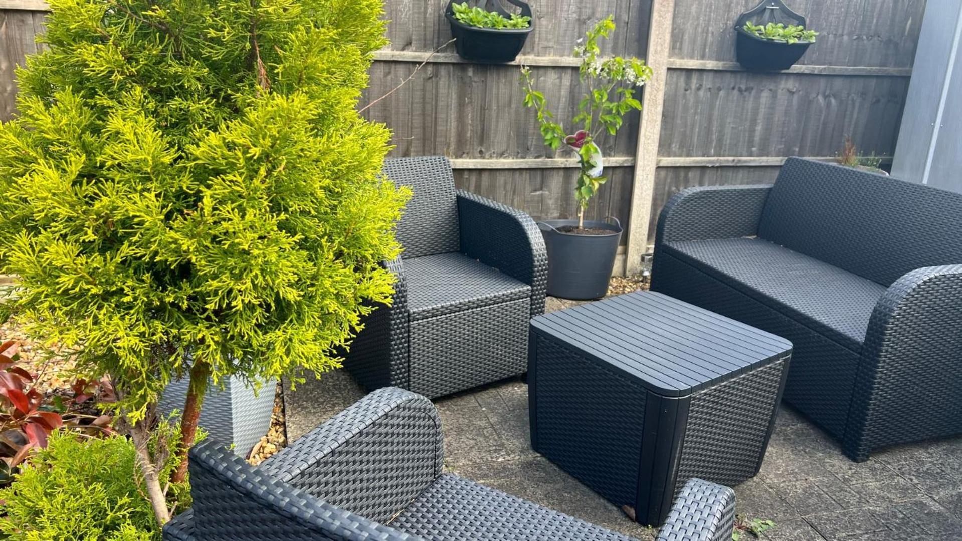Double Room In Great Barr Near M5 - M6 - Parking - Tv Bed-Garden Birmingham Esterno foto